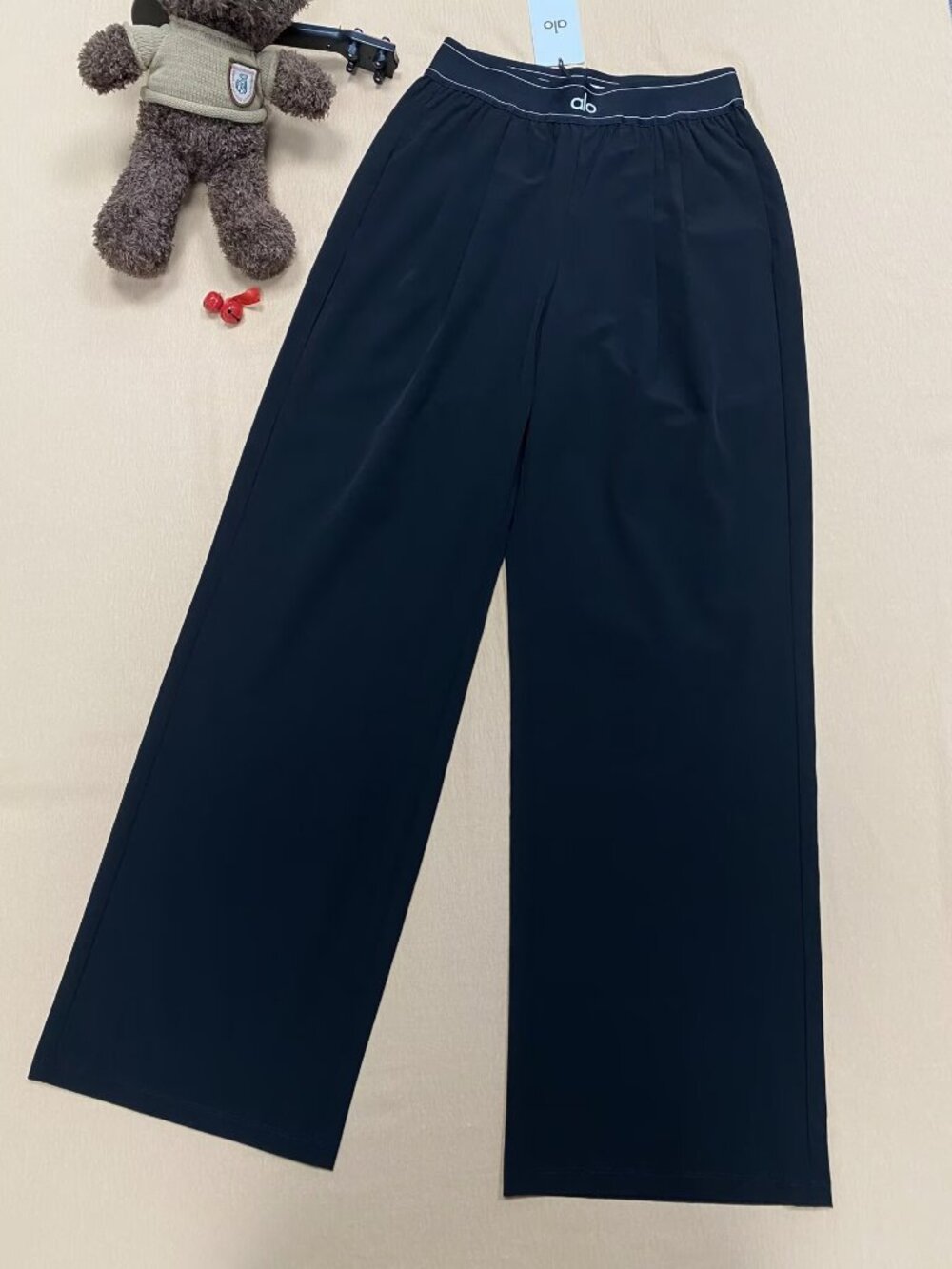 ALO Yoga Suit Up Trouser Black,Regular Length🖤💥Relaxed Fit,Minimalist,Casual - Picture 2 of 9